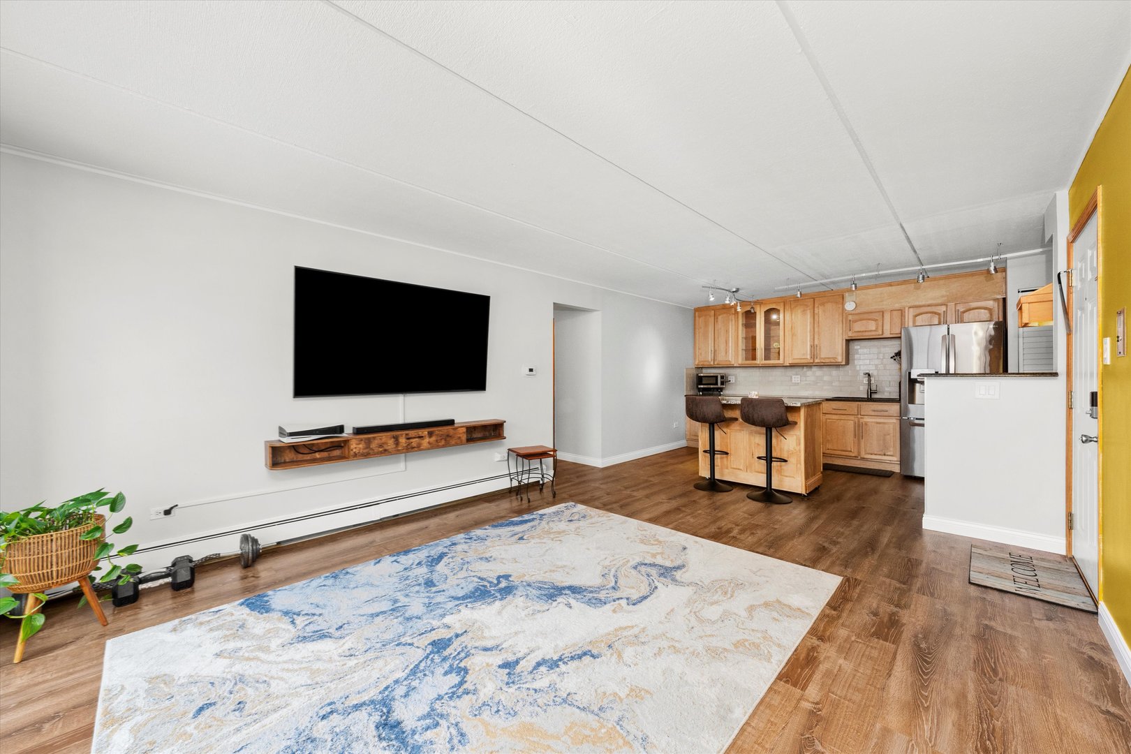 7932 W 93rd Street 2A