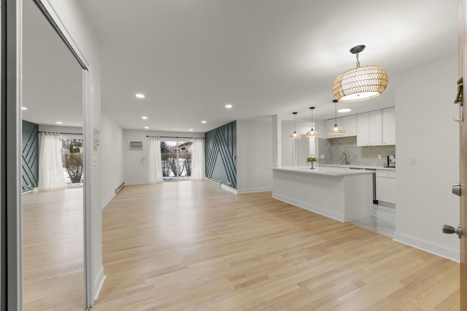 840 E Old Willow Road 116