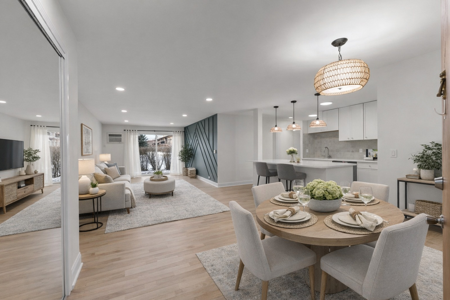 840 E Old Willow Road 116