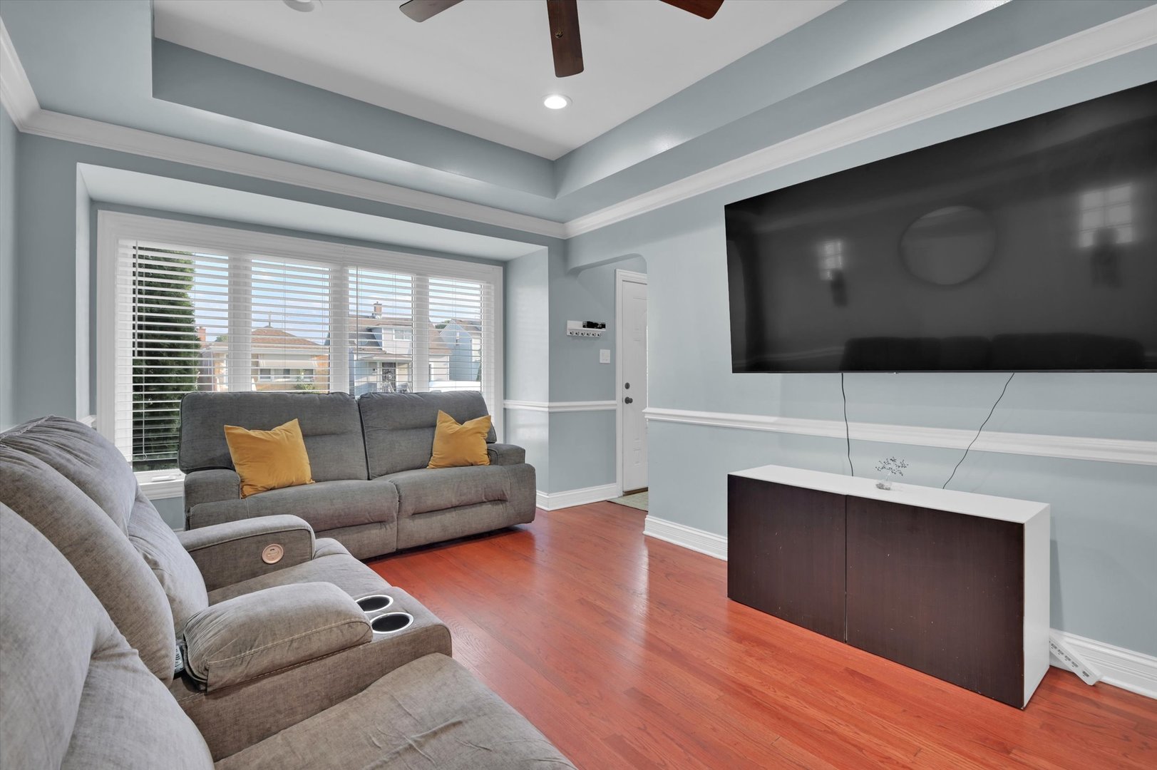 3631 W 69th Street