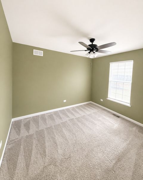 Tiny photo for 713 Long Ridge Trail, Minooka, IL 60447 (MLS # 12627886)