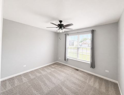 Tiny photo for 713 Long Ridge Trail, Minooka, IL 60447 (MLS # 12627886)