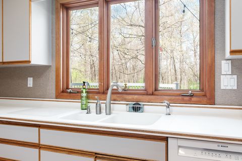 Tiny photo for 1756 APALOOSA Court, Rockford, IL 61107 (MLS # 12615642)