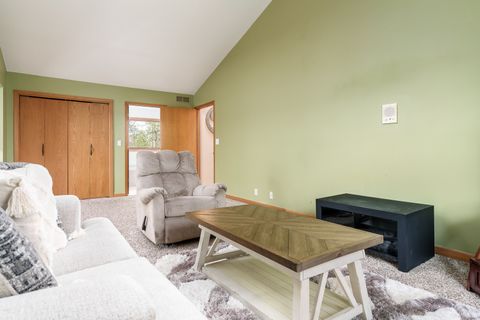 Tiny photo for 1756 APALOOSA Court, Rockford, IL 61107 (MLS # 12615642)