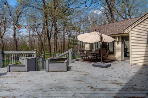 Tiny photo for 1756 APALOOSA Court, Rockford, IL 61107 (MLS # 12615642)