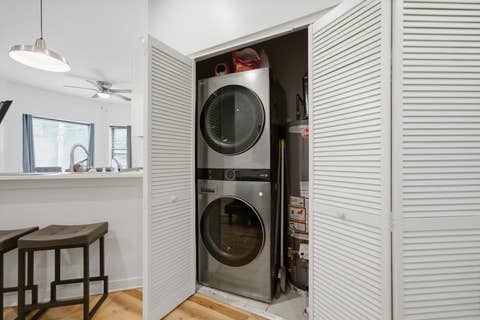 Tiny photo for 348 E 41ST Street #1, Chicago, IL 60653 (MLS # 12737374)