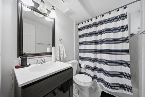 Tiny photo for 348 E 41ST Street #1, Chicago, IL 60653 (MLS # 12737374)