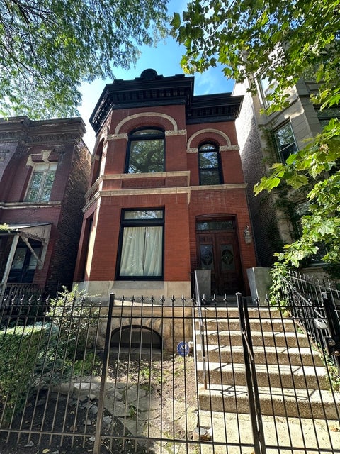 Photo of 2034 W Potomac Avenue, Chicago, IL 60622 (MLS # 12704593)