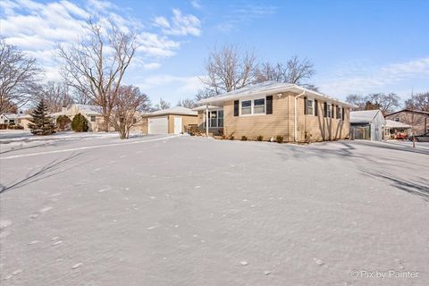 Tiny photo for 3712 Jay Lane, Rolling Meadows, IL 60008 (MLS # 12555817)
