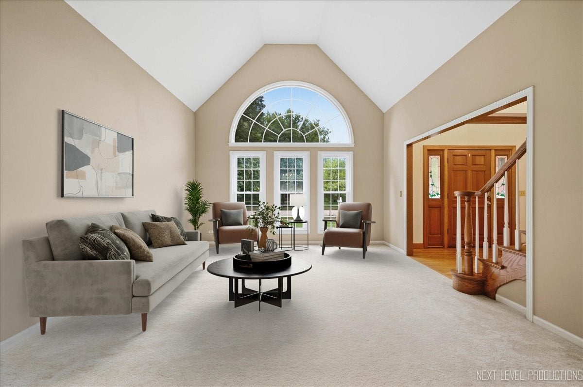 1002 Thoroughbred Circle
