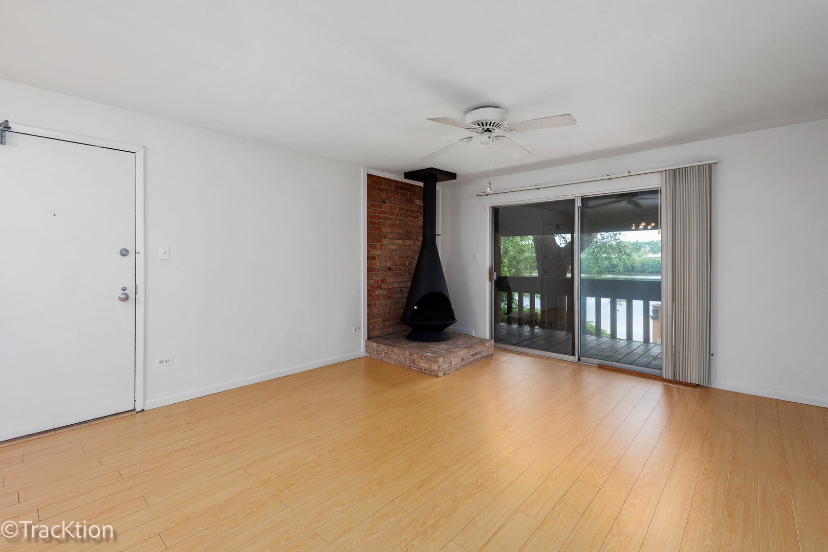 6147 Knoll Wood Court 204