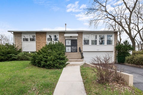 Photo of 2808 Cherrywood Lane, Hazel Crest, IL 60429 (MLS # 12777395)