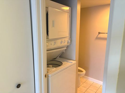 Tiny photo for 920 Vose Drive #304, Gurnee, IL 60031 (MLS # 12582290)