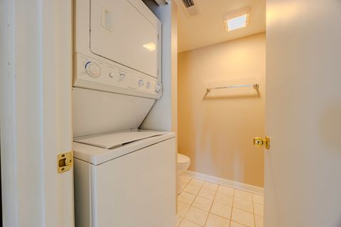 Tiny photo for 920 Vose Drive #304, Gurnee, IL 60031 (MLS # 12582290)