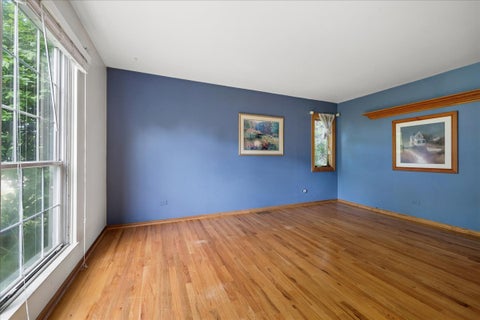 Tiny photo for 901 Portsmouth Drive, Island Lake, IL 60042 (MLS # 12671002)
