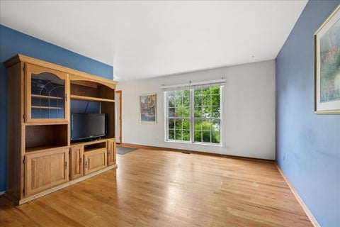 Tiny photo for 901 Portsmouth Drive, Island Lake, IL 60042 (MLS # 12671002)