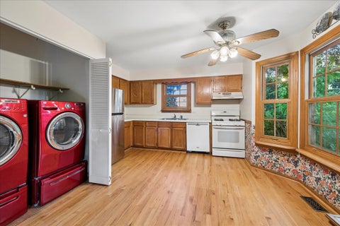 Tiny photo for 901 Portsmouth Drive, Island Lake, IL 60042 (MLS # 12671002)
