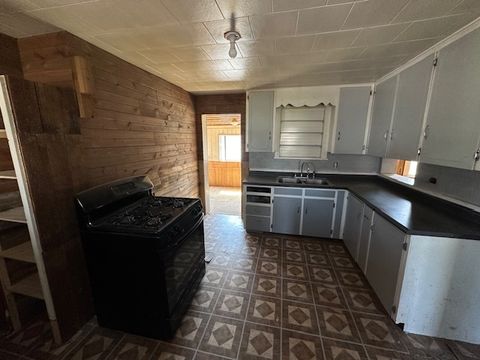 Tiny photo for 102 N Jackson Street, Gardner, IL 60424 (MLS # 12613168)