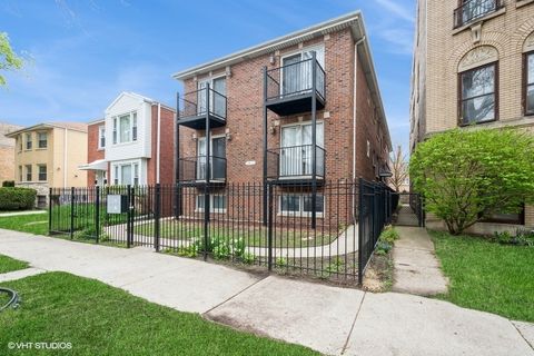 7411 N Claremont Avenue 1E Chicago IL 60645