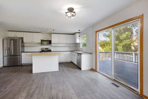 Tiny photo for 461 Winding Canyon Way, Algonquin, IL 60102 (MLS # 12695480)