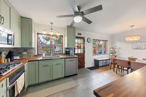 Tiny photo for 56 Peyton Drive, Chicago Heights, IL 60411 (MLS # 12775447)