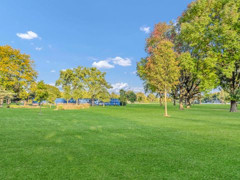 Tiny photo for 1306 E Best Drive, Arlington Heights, IL 60004 (MLS # 12500799)