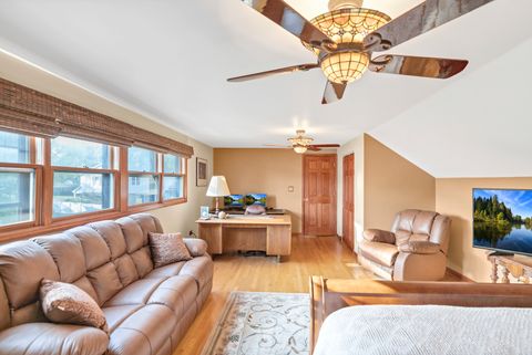 Tiny photo for 1306 E Best Drive, Arlington Heights, IL 60004 (MLS # 12500799)