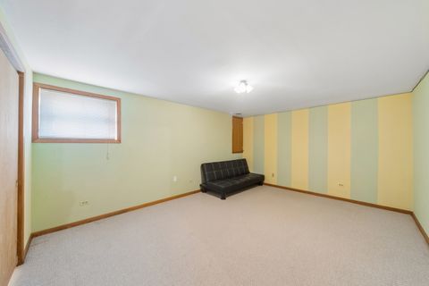Tiny photo for 7017 W Jarvis Avenue, Niles, IL 60714 (MLS # 12713383)
