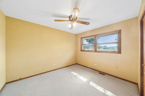 Tiny photo for 7017 W Jarvis Avenue, Niles, IL 60714 (MLS # 12713383)