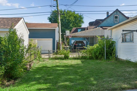 Tiny photo for 7017 W Jarvis Avenue, Niles, IL 60714 (MLS # 12713383)