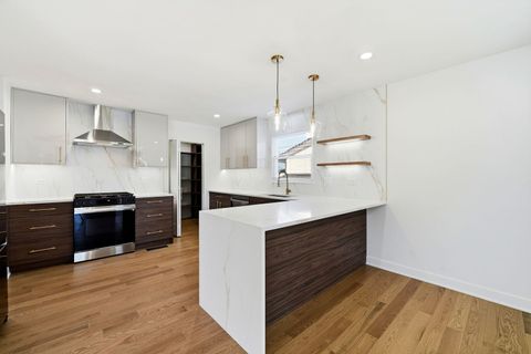 Tiny photo for 9 Forest Lane, Elk Grove Village, IL 60007 (MLS # 12532024)