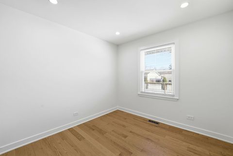 Tiny photo for 9 Forest Lane, Elk Grove Village, IL 60007 (MLS # 12532024)