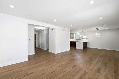 Tiny photo for 9 Forest Lane, Elk Grove Village, IL 60007 (MLS # 12532024)