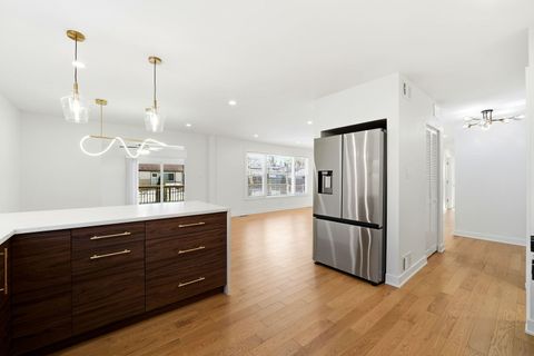 Tiny photo for 9 Forest Lane, Elk Grove Village, IL 60007 (MLS # 12532024)