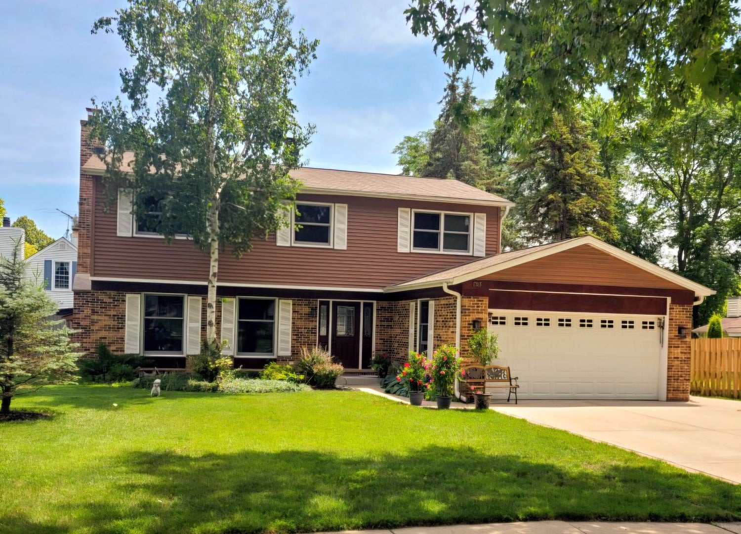 17515 W Winnebago Drive