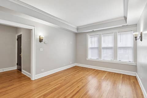 Tiny photo for 221 N Oak Park Avenue #2E, Oak Park, IL 60302 (MLS # 12731279)