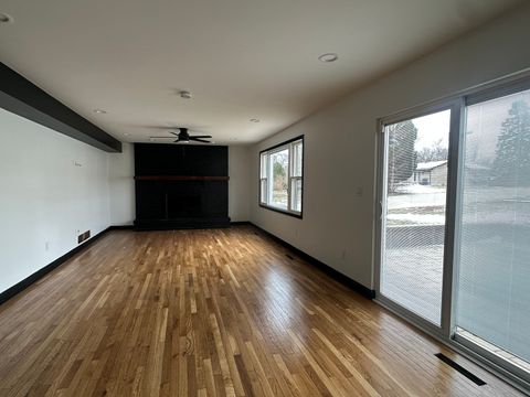 Tiny photo for 2 Oxford Place, Bourbonnais, IL 60914 (MLS # 12541843)