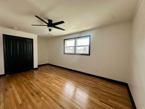 Tiny photo for 2 Oxford Place, Bourbonnais, IL 60914 (MLS # 12541843)