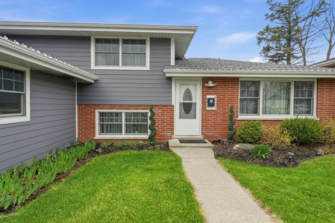 Tiny photo for 9209 W 147th Street, Orland Park, IL 60462 (MLS # 12606422)