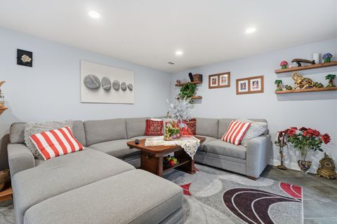 Tiny photo for 9209 W 147th Street, Orland Park, IL 60462 (MLS # 12606422)