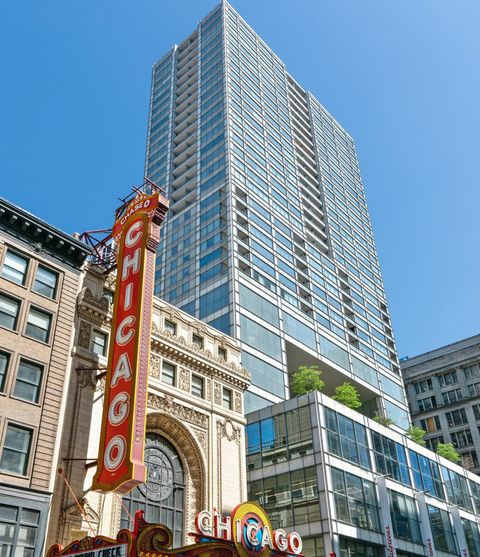 8 E RANDOLPH Street 3301 Chicago IL 60601