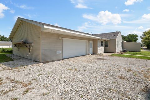 Tiny photo for 101 E 7th Street, Sherrard, IL 61281 (MLS # 12769060)