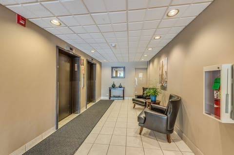 Tiny photo for 720 Wellington Avenue #307, Elk Grove Village, IL 60007 (MLS # 12666997)