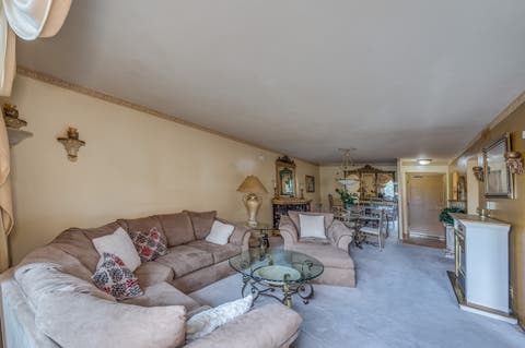 Tiny photo for 720 Wellington Avenue #307, Elk Grove Village, IL 60007 (MLS # 12666997)