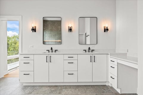 Tiny photo for 22 Lakeview Terrace, Highland Park, IL 60035 (MLS # 12750752)