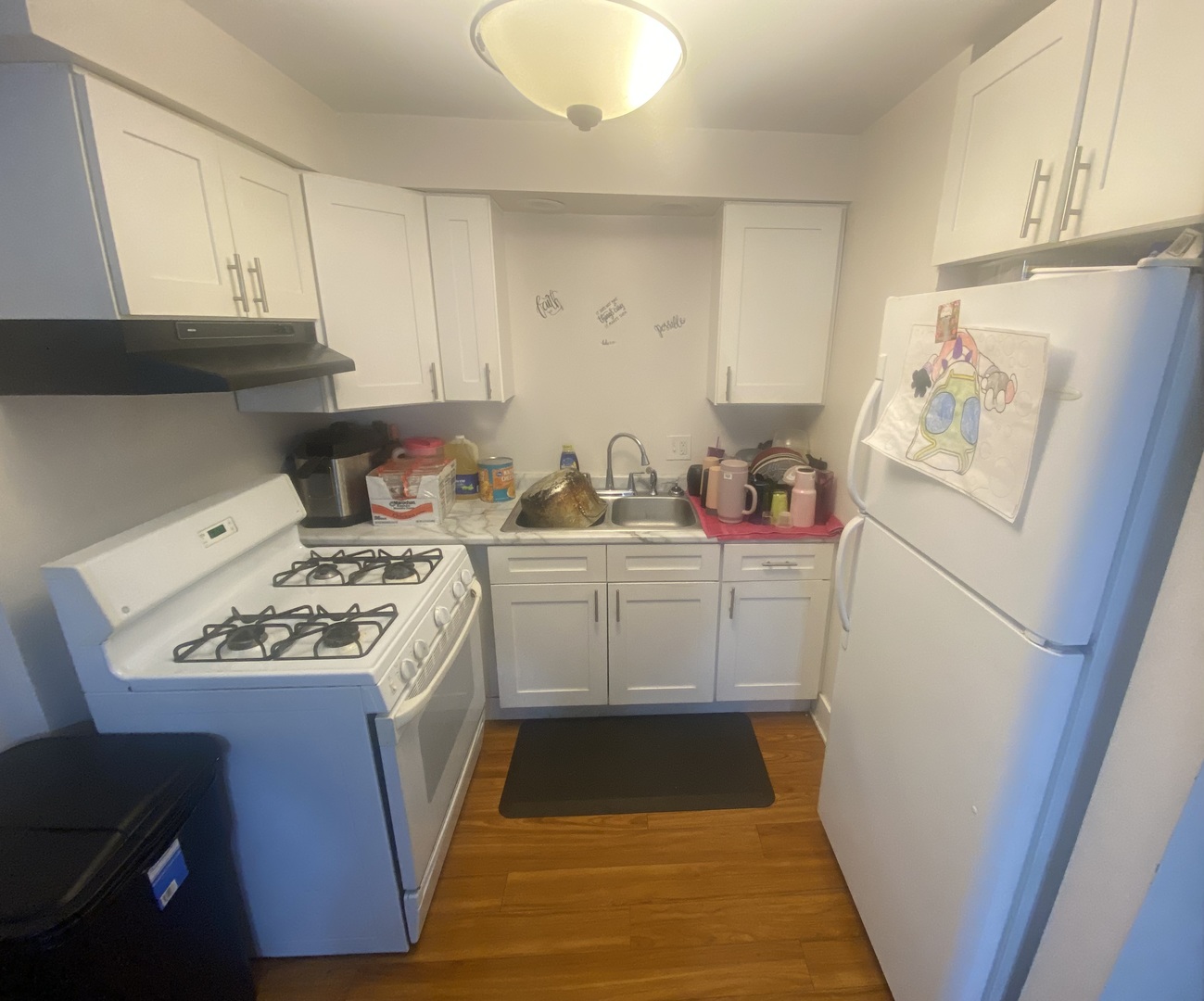 8206 S Jeffery Boulevard 6