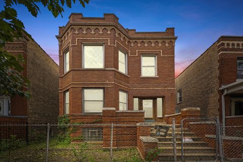1320 N Homan Avenue Chicago IL 60651