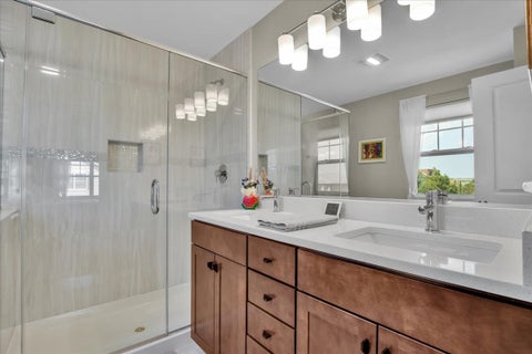 Tiny photo for 300 Lexington Lane, Rolling Meadows, IL 60008 (MLS # 12724577)