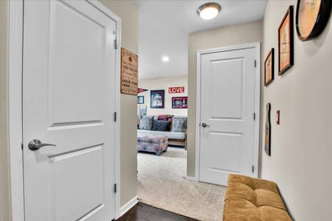 Tiny photo for 300 Lexington Lane, Rolling Meadows, IL 60008 (MLS # 12724577)