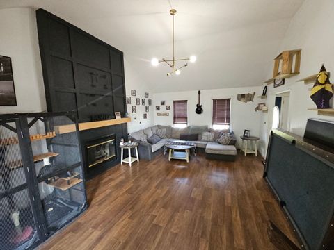 Tiny photo for 1 BROOKHAVEN Drive, Mt Vernon, IL 62864 (MLS # 12673247)